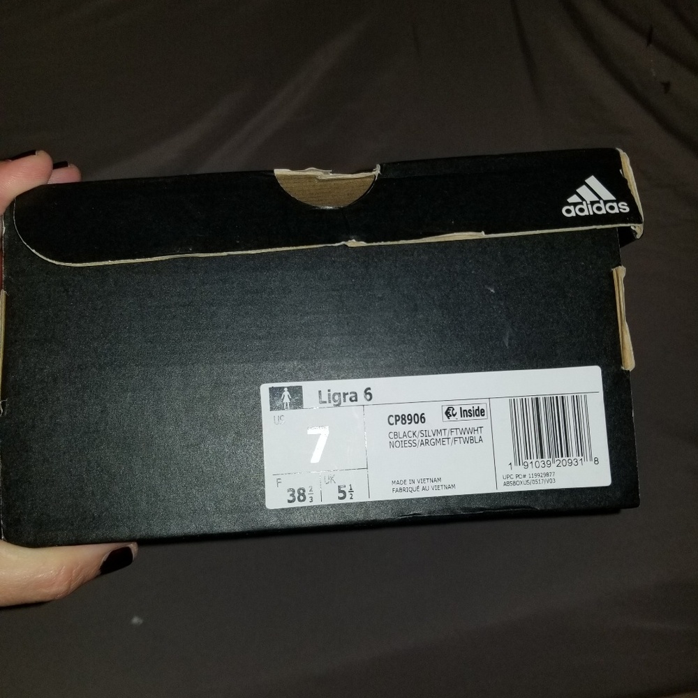 Libra 6 volleyball shoes